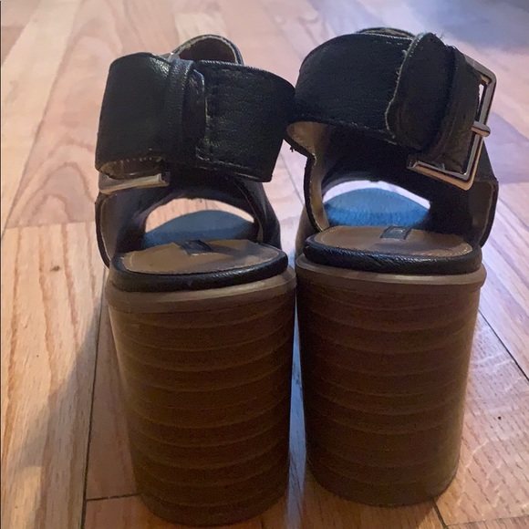 Black mules with chunky heel - Picture 3 of 4